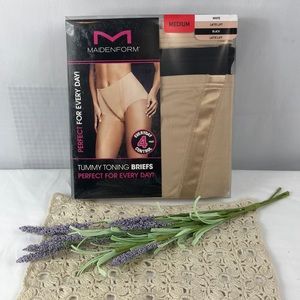 Maiden form tummy toning briefs sz. Medium NEW